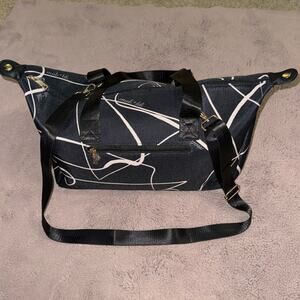 NWOT Mali + Lili Stylish Black Abstract  Weekender Bag 